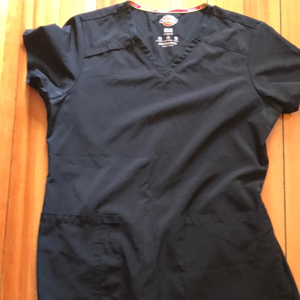 Dickies black scrubs